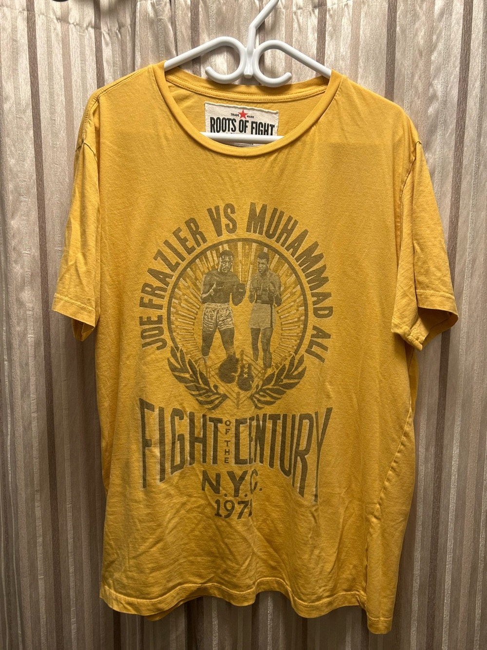 Roots of Fight Men’s Yellow Vintage Boxing Ali - Frazier T‑Shirt, Size XL